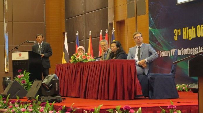 Presentations on Regional Initiatives for TVET Development by SEAMEO Regional Centres,  ASEAN Secretariat, GIZ/RECOTVET and UNESCO