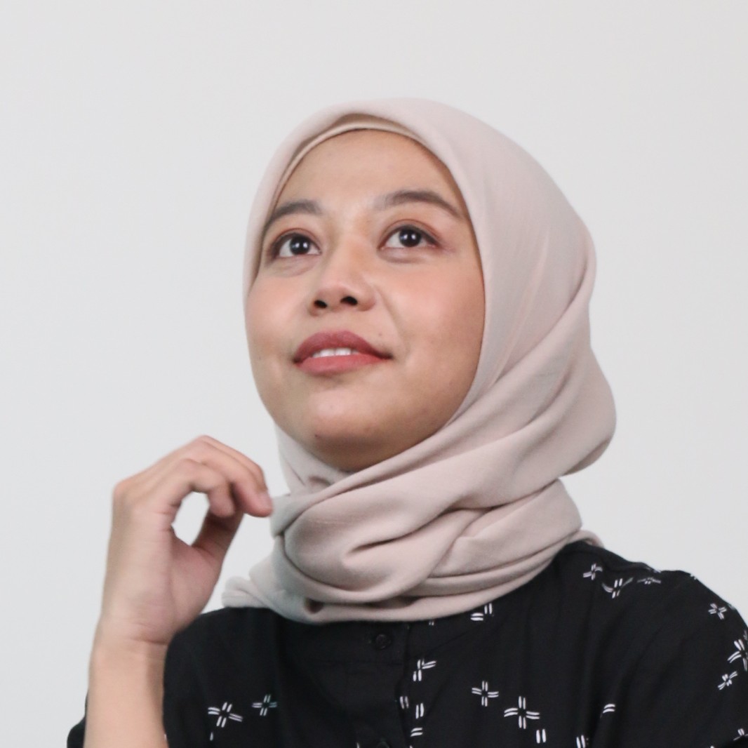 Ms Tika Karlina